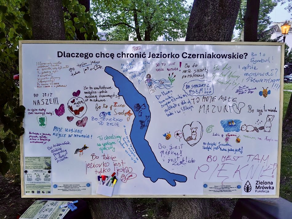 Jeziorko-Czerniakowskie-Tablica-Akcja-Dlaczego-Chce-chronic-jeziorko